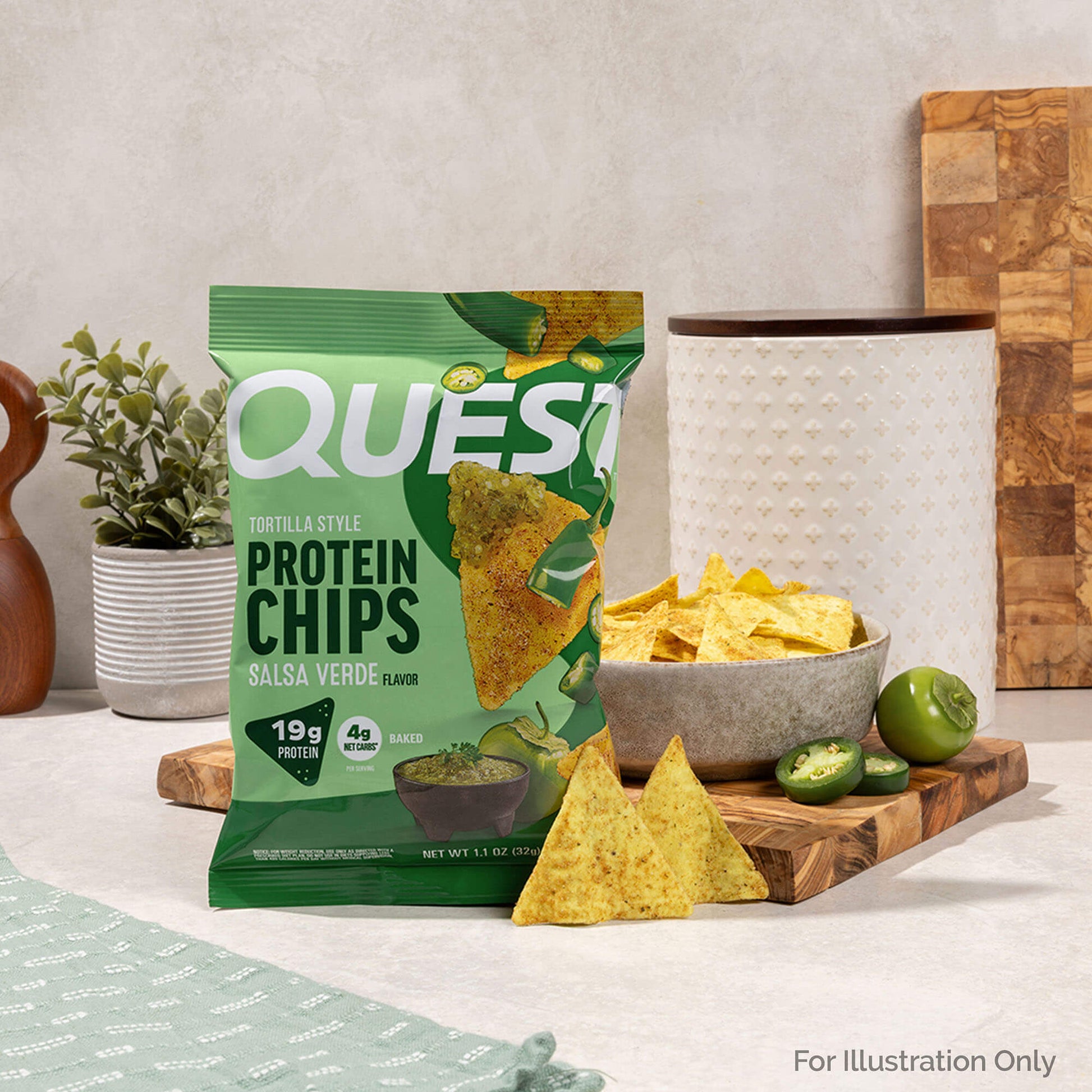 salsa-verde-tortilla-style-protein-chips-e3 qst-016419-salsa-verde-tortilla-style-protein-chips_5.jpg